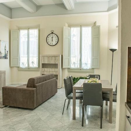 Mamo Florence - Cavour Rosa Apartment Esterno foto
